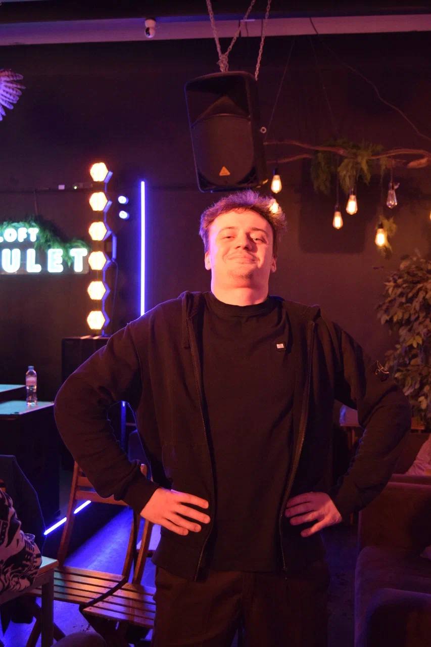 Александр Коренков